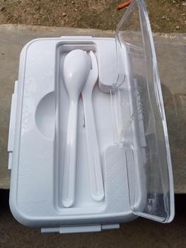 Product Review of Kotak Tempat Makan Lunch Box Tempat Makan Bekal Set Sendok Garpu from A**a 0