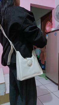 Product Review of Tas Wanita Sling Bag Shoulder Bag Square DD73 Kulit Wanita Selempang Slingbag from d**4 2
