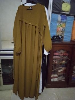 Product Review of Aluna Dress Muslim Gamis Crinkle Airflow Polos Terbaru Wanita Dewasa Muat dari BB 40 kg sampai 100 kg from E** Y**i 1