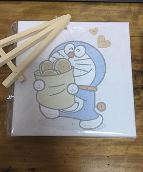 Product Review of Tranh tô màu theo số hoạt hình Doreamon kích cỡ 20x20cm đã căng sẵn khung, Mua 1 tranh Tặng 1 kệ để tranh, 1 màu bóng, màu tô, cọ vẽ, móc treo tranh, mua 3 tranh tặng 1 tranh, tặng 4 kệ gỗ, 4 màu bóng from T**n H**i T**g 2