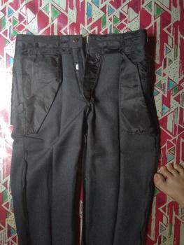 Product Review of Celana Bahan Formal Pria Jumbo Big Size Sepan Kerja Kantor Kuliah Cowok Laki laki Premium from C**e C**6 1