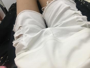 Product Review of Quần shorts nữ kaki rách cào trước đùi lưng cao Denim co giãn, Women Màu Trắng Màu Đen Kem Pants Jean from v** n** 0