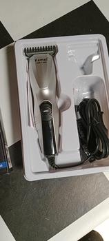 Product Review of KEMEI 1430 & 1431 Alat Cukur Rambut Hair Clipper Cukuran Cord (1430) atau Rechargeable Cordless (1431)Kemei KM 1430 1431 KM1431 KM1430 from R**🇩 0