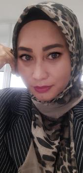 Product Review of Hulya Hijab Segi Empat Rayon Katun Kilau 100cm HUL100K150 Muslim Square Voal Kerudung from s**1 1