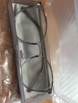 Product Review of [ Mã N021 ] TKN Eyewear : Kính Tròn Nhựa Cốt Kim Loại Chắc Chắn - Unisex Nam Nữ đeo được ( Kèm hộp - khăn lau ) from M**h 0