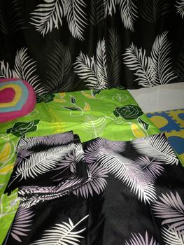 Product Review of SPREI MOTIF BLACK PALM BERKWALITAS ADEM Bantal Guling Karet Sarung Kain from r**a 0