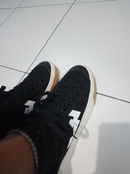 Product Review of Sneakers Aekoshoes TwoYears High Black Gum Produk Lokal Made In Indonesia from N**D Y**! 0