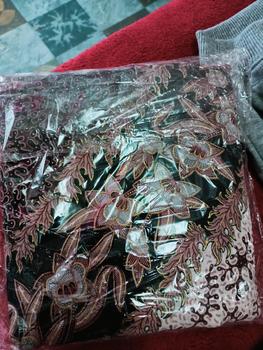 Product Review of KAIN BATIK SEMISUTERA FOIL from i**® 0