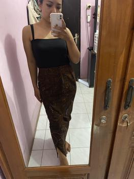 Product Review of Rok batik slimfit | bawahan kebaya kamen jadi rok kebaya rok batik rok songket batik bali from A** I**i 0