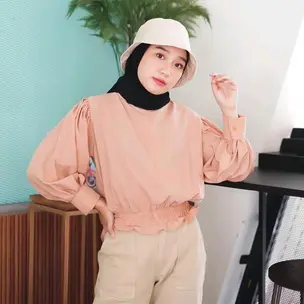 BLOUSE KARET SELETING DEPAN