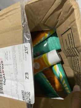 Product Review of [Twin Pack] Azarine Hydramax-C Sunscreen Serum SPF50 PA++++ 40ml Acid Hyaluronic Facial  Berminyak  Wajah  Sunblock from N** N**e 1