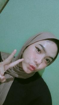 Product Review of Pashmina Kaos Polos, Pashmina Kaos Turki, Jahit Tepi, Bahan Kaos Rayon Super Premium from r**i 0