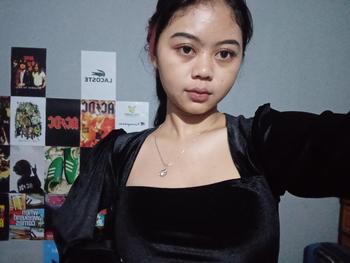 Product Review of Kemeja lengan panjang retro fashion korea atasan off-shoulder beludru hitam wanita blouse baju atasan wanita velvet top crop from r**🏻 0