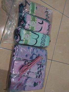 Product Review of Lusinan kaus kaki muslimah motif Kiri Kanan panjang L sebetis / kaos kaki jempol / kaos kaki wanita muslimah dewasa / nylon spandek 100% / kaos kaki tawaf umroh Coklat dan banyak warna from s**2 0