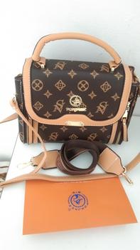 Product Review of 3580 Tas Selempang Wanita Premium Foxjazz Wanita from I**o 1