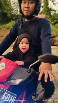 Product Review of TERBARU GAMIS POLOS ANAK SET HIJAB/GAMIS SYARI ANAK TANGGUNG 2025/GAMIS ANAK YUMNA/GAMIS ANAK PEREMPUAN 1-10TAHUN BAHAN ADEM KATUN CRINGKEL Muslim Dress Biru Hitam Maroon Merah Putih Ruffle Variasi Baju Navy Lebaran Panjang from K**u K**s 0