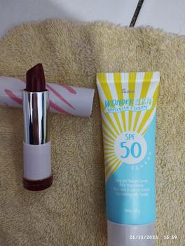 Product Review of Fanbo Wonder Skin Sunscreen & Serum - SPF 50 PA ++++ 30gr - Sunscreen Wajah  no Paraben - Tekstur Ringan - Tidak Lengket - Melembabkan - Semua Jenis Kulit - Mencegah Penuaan Dini -kulit Glowing dan terbebas dari Sinar UV dengan ketahanan 8 jam from T**m 0