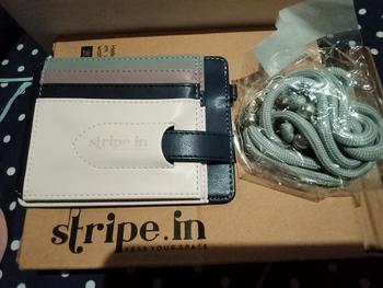 Product Review of Stripe.In Cardholder - Combi Light Fold from t**6 0