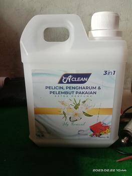 Product Review of Amorens Pelicin Setrika Pakaian / Pafum Laundry & Pewangi Pakaian 1 liter 3 in 1 Wangi Tahan Lama [1000ml] from A**i m**i 0
