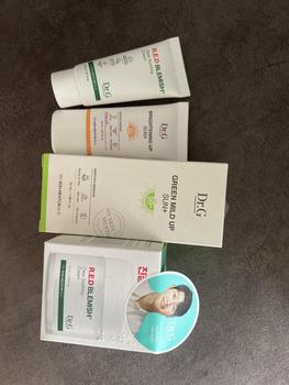 Product Review of (Quà tặng 1 Nước tẩy trang 30ml)Kem chống nắng thuần vật lý cho da nhạy cảm Dr.G Green Mild Up Sun+ SPF50+ PA++++ 50ml from B**✨ 0