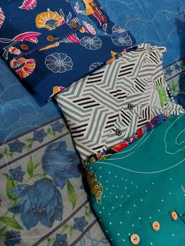 Product Review of Kencana Ungu Daster 40 KUB Label Biru | Daster Tangan Pendek Di Bawah Lutut Leher Bergelombang 3 Kancing Depan Batik Busui from M** D**a 0