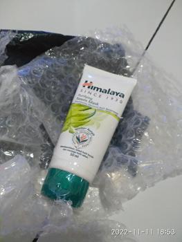 Product Review of Himalaya Purifying Neem Mask from S**i k**i 0