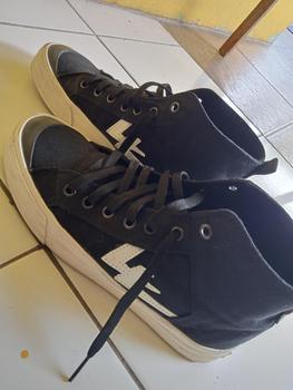 Product Review of Sneakers Aekoshoes Two Years High blackwhite Originall Produk Lokal Made In Indonesia from m**n 0