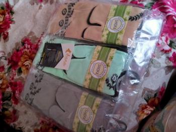 Product Review of Lusinan kaus kaki muslimah motif Kiri Kanan panjang L sebetis / kaos kaki jempol / kaos kaki wanita muslimah dewasa / nylon spandek 100% / kaos kaki tawaf umroh Coklat dan banyak warna from S** n**l 1