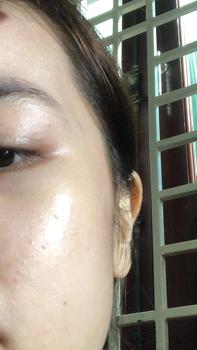 Product Review of (Quà tặng 1 Nước tẩy trang 30ml)Kem chống nắng thuần vật lý cho da nhạy cảm Dr.G Green Mild Up Sun+ SPF50+ PA++++ 50ml from T**i 0