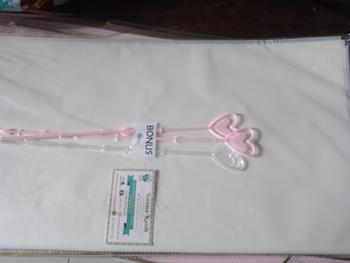 Product Review of kertas Buket / Wrapping Cellophane isi 20 Lembar ( GDM List Gold) from C**m o**k 1