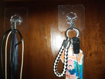 Product Review of PUSAT17 GANTUNGAN TEMPEL HOOK AJAIB GANTUNGAN DINDING KAIT MAGIC SERBAGUNA KAMAR MANDI DAPUR / HANGER from R**i J** ** 0
