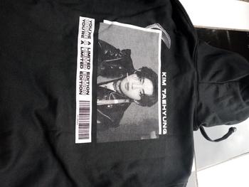 Product Review of Hoodie Kim Taehyung - Sweet Night (+freebies) from s**p 0