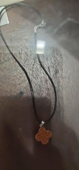 Product Review of Dapat 2 Natural Pendent +1 man made +2 Rope from F**k 0