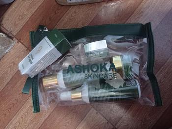 Product Review of Paket Ashoka retinol glow from T**a D** 0