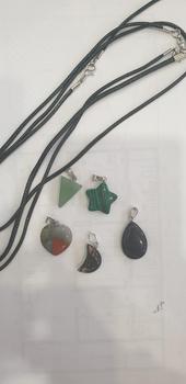 Product Review of Dapat 2 Natural Pendent +1 man made +2 Rope from l**g 0