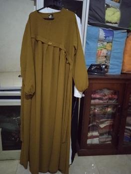 Product Review of Aluna Dress Muslim Gamis Crinkle Airflow Polos Terbaru Wanita Dewasa Muat dari BB 40 kg sampai 100 kg from E** Y**i 0