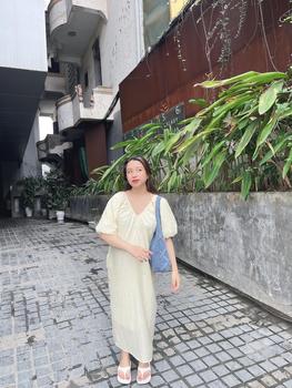 Product Review of A3(Váy cổ tim tay bồng ,2 lớp) from M**e 1