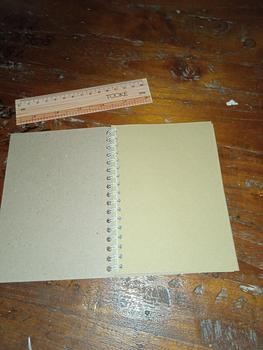 Product Review of (DTS) Buku Sketsa A6 A5 Sketchbook Isi 50 Lembar 100 Halaman Jilid Spiral Cover Vintage Paper Stationery from c**_ 1