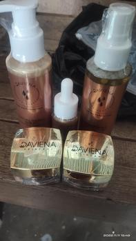 Product Review of Daviena Pusat - Paket Gold Series Daviena Skincare | 5 Item from ** 𝐓**𝐚 𝐌**𝐧 💞** 0