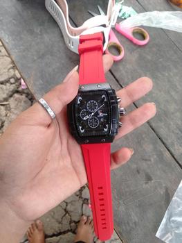 Product Review of JAM TANGAN PRIA LEOPARD6842 RUBBER 100% ORIGINAL from A**️ 1