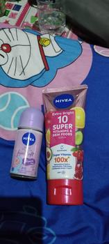 Product Review of NIVEA Body Care Package - Extra Bright 10 Super Vitamins + Shaveless Deodorant - Mampu  Mencerahkan Ketiak dan Melembutkan Kulit from N** A** 0