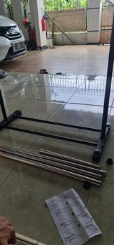 Product Review of GEI - Stand Hanger Single Praktis Gantungan Baju Stainless Steel Dengan Roda Untuk Gantungan Hijab, Mukena, Handuk, Baju, Kaos Bahan Pipa Stainless from C**a a**b 0