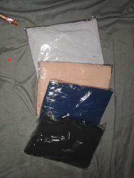 Product Review of Pashmina Full Plisket Lidi Ceruty Babydoll / Pleats Garis Muslim Ceruti Syal from s**r 0