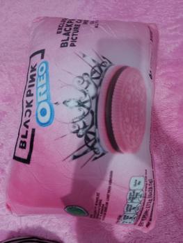 Product Review of Bizzarpillow Bantal Snack Jumbo Size L BZ010 from w**7 0