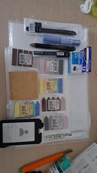 Product Review of Lem Stik / Batang / Pena / Portable Pen / Pen-Type Glue Stick Deli 9629 from d**a 0