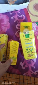 Product Review of THE FACE TEMULAWAK BPOM 5IN1 bisa cod from G**😙 1