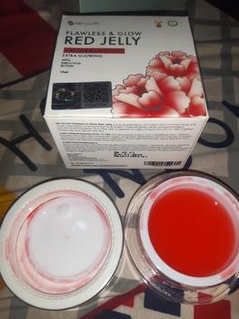 Product Review of BUNDLING RED JELLY dan moisturizer / underarm / red jelly saja from ** C**r ** ** 3