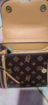 Product Review of 3580 Tas Selempang Wanita Premium Foxjazz Wanita from n**1 2