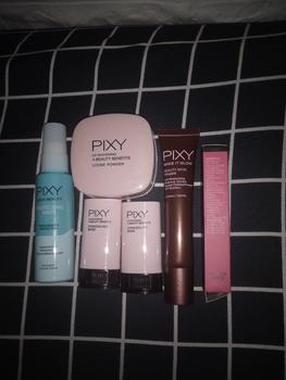 Product Review of Pixy UV Whitening 4 Beauty Benefit Concealing Base -  2 in 1 Alas Bedak (Foundation) +Concealar from y**🌻 0
