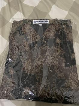 Product Review of Mega Mendung Milo Baju batik pria Tangan panjang katun solo lapis furing by arfabatik67 from 🦥**🌹 0